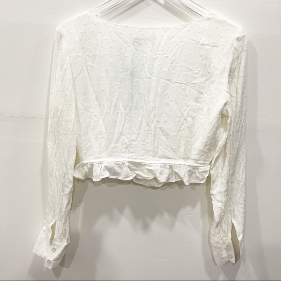 Nasty Gal Cupped Square Neck Ruffle Hem Blouse in White Size 6 New - Picture 3 of 12